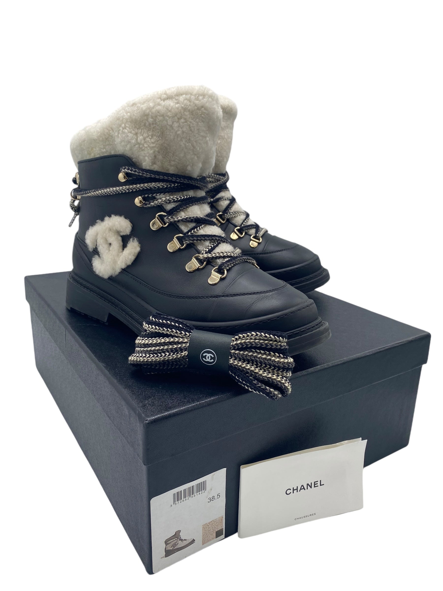 Chanel 2020 CC Sheepskin Shearling Snow Winter Boots EU 38.5